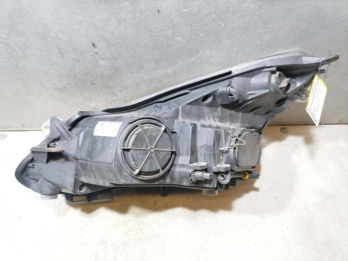 Opel Corsa D original Scheinwerfer vorn rechts Halogen Bj.2008